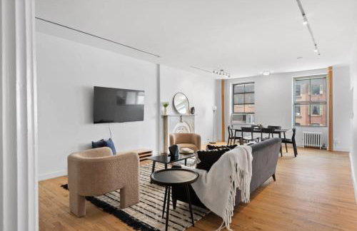 Chelsea Canvas III by Rove Travel Charming 2BR Gem - Foto 1