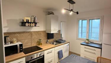 Appartement spacieux. P gratuit.plage à 13 min - Foto 1