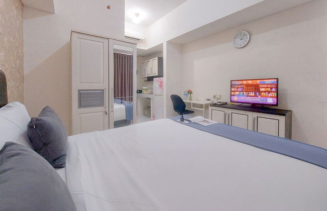 Comfy And Well Furnished Studio Casa De Parco Apartment - Foto 5