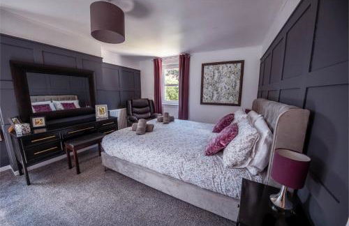 Large country house with garden, outdoor spa area & games room with Hot Tub and Fire Pit - Foto 29