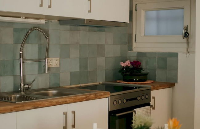 Lenko Bianco Studio by Estia - Photo 1