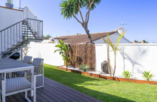 Villa Madrugada, beachside villa in Costabella - Photo 2