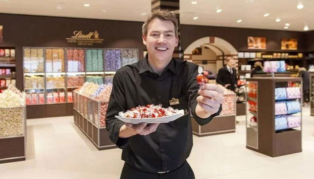 Visiteremo il negozio del museo Lindt