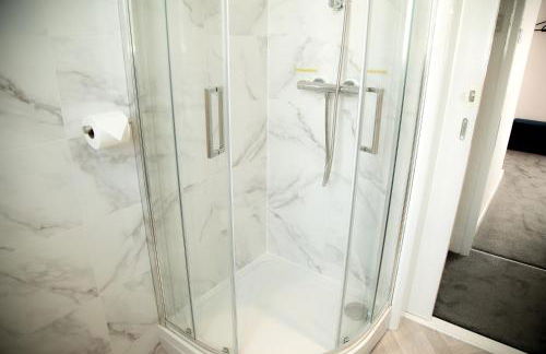 Lucky Home 24 - Ideal for Trade & Family - 2 Bedrooms - 3 Beds - Max 4 Guests - Close to BAE, Docks, Lake District, Beaches - Foto 43