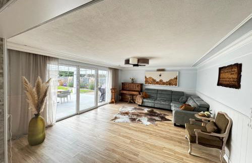 Luxus Villa 5 Schlafzimmern Sauna privater Pool Großer Garten - Foto 3