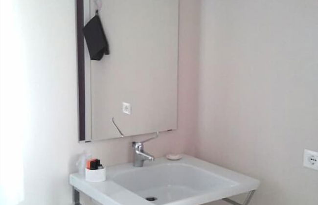 Villa Venice Movie - Photo 30