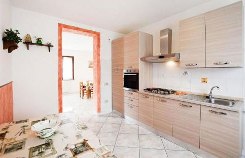 Cozy Apartment In Castiglione Del Lago - Foto 24