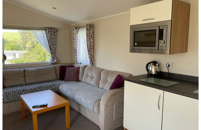 Caravan - Sleeps 6 & Parking - Foto 15