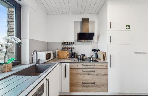 LuxApts Phantasialand-Köln-Messe-Balkon-Küche - Photo 9