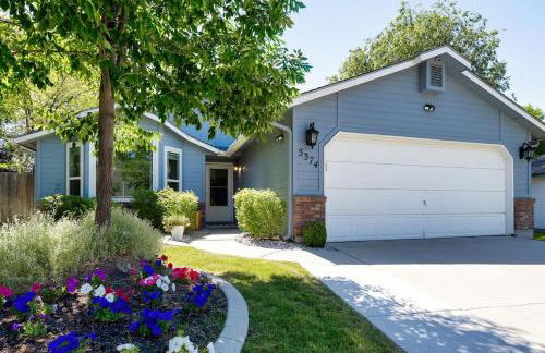 King Bed, Hot Tub, Near Downtown And Micron - Foto 21