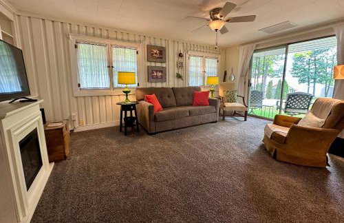 Charming Long Lake Cottage-Hot Tub-Pet Friendly-Near Alpena - Photo 1