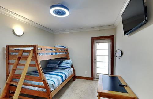 Sunset On The Seawall #1 by Ryson Vacation Rentals - Foto 35