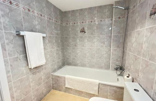 Apartamento dúplex 6 personas en zona tranquila CALPE - Photo 26