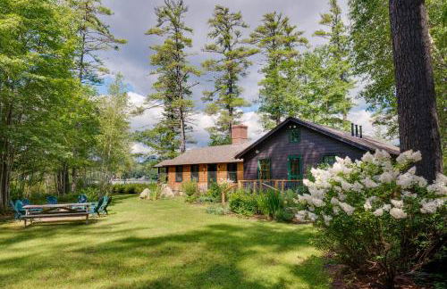 Lakefront Lovell Home with Dock Walk to Town Beach! - Foto 24