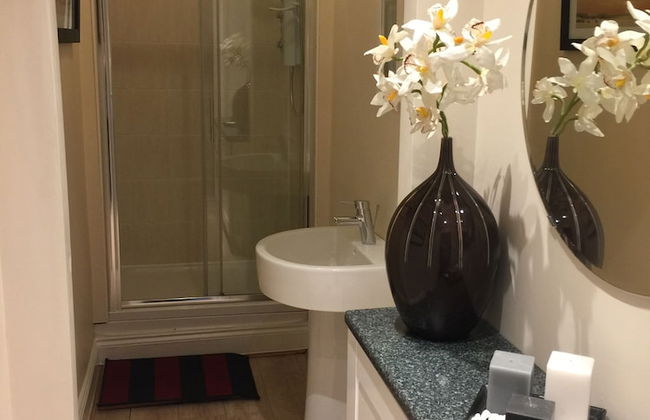 Great location 1 Bedroom Scotstoun Flat - Foto 10