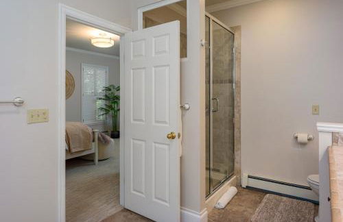 Exceptional, Hot Tub, Pickleball, Close to Town! - Foto 28