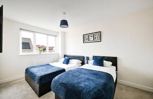 LUX Contractor & Family Haven - Parks x2, Sleeps 9 - Foto 51