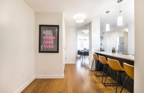 The Lofts at Cherry DT w Amenities - Foto 10