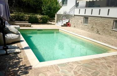 Villa Isabella Aegina - Foto 1