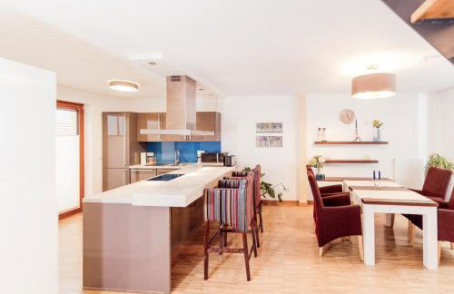 Appartement mit Dachterrasse und Schloßblick - Foto 12