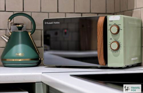 Liz's 4 Bed House: Close to the Motor Point Arena - Foto 9