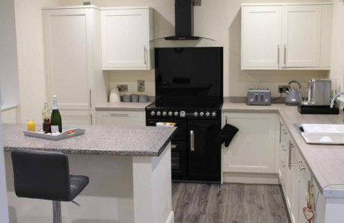 4 Bedroom Forest View House & Hot Tub sleeps 9 - Foto 40