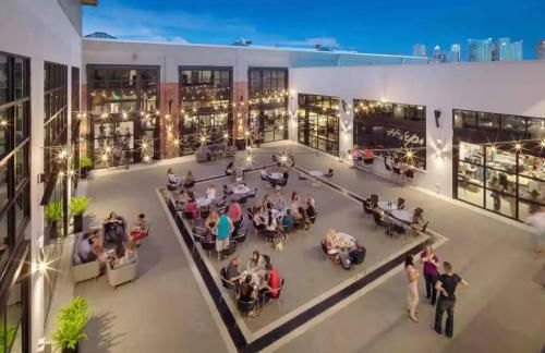 Stunning 2-Bed Condo with Panoramic DT Tampa Views - Foto 20