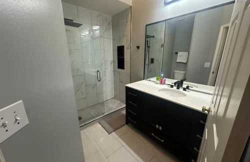 Cozy Springfield Townhome , WIFI , Pet Friendly - Foto 58