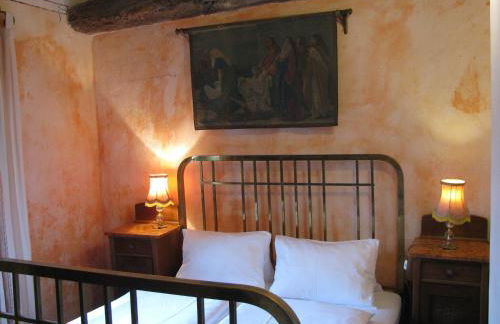 Apartment with large covered terrace, in small residence with swimming pool - Foto 37