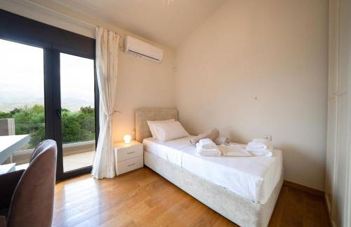 Villa Florentina at Chania Suburbs With Private Pool and BBQ - Photo 29