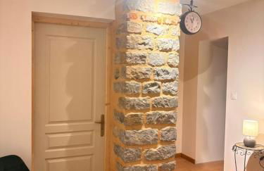 Le Roche-Velours - Foto 15