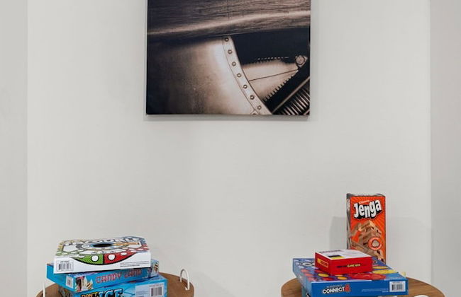 High End Home w Pool Hot Tub Gameroom - Photo 43