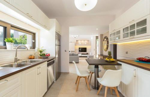 Peris Villa - Foto 125