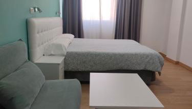 Boutique Urban Madrid Genova - Photo 3