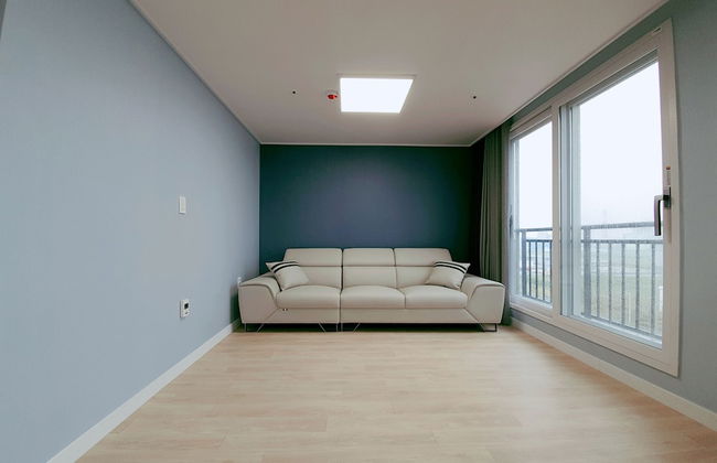 Gunsan little Prince Condo - Photo 18