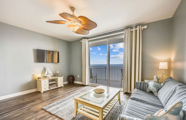 Splash Beach Resort by Book That Condo - Photo 58