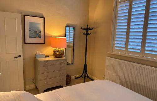 Unique garden flat in converted chapel - Hungerford - Foto 10