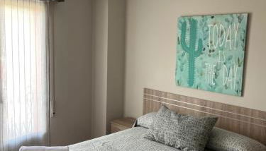 Santa Coloma Apartamentos - Foto 2