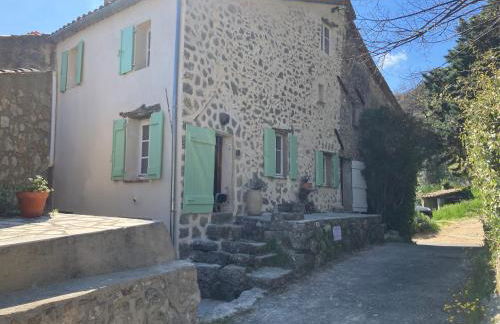 Le Baguier, maison de caractère dans hameau typique provençal - Foto 10
