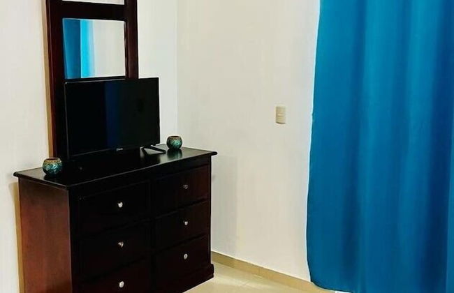 2 Minute Walk to Beach 1bdrm Condo with Pool - Foto 7