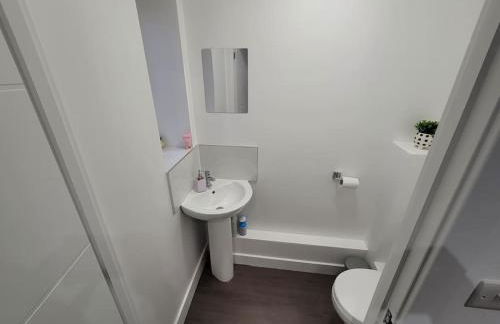 New build home with WI-FI, Smart TV, dedicated office floor, large terrace and Free parking - Foto 18