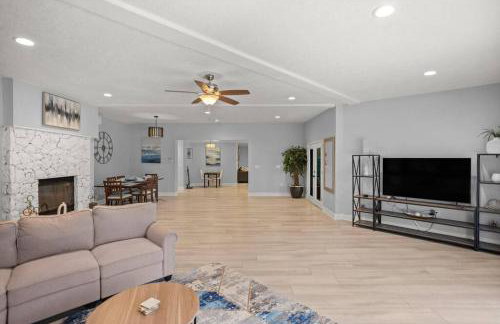 Luxury Ranch Master King Bed with heated Salted Pool - Foto 44