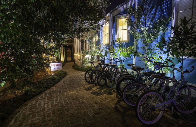 Best Location! 4 BR! Next to French QT by YouRent - Foto 18