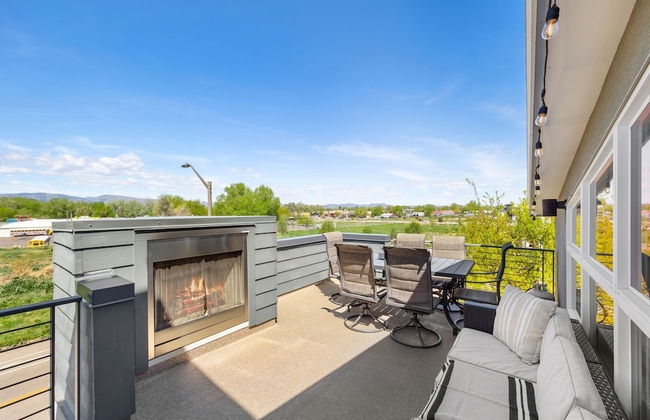 Elegant Oasis - Fireplaces, King Beds, Mtn Views! - Foto 34