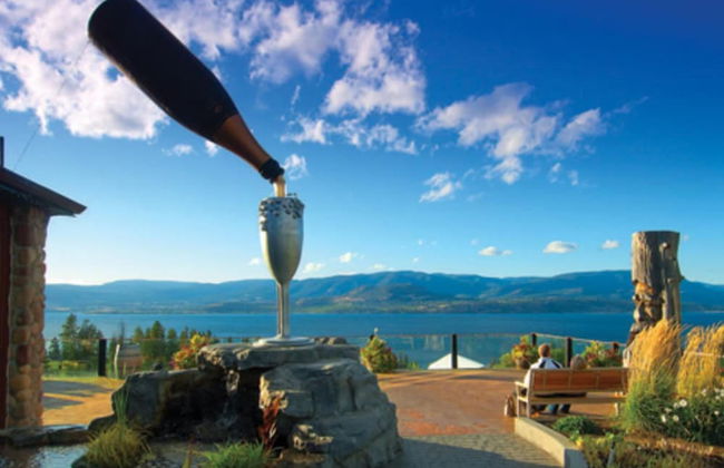 Private Luxury Oasis w Pool HT Parking - Photo 66