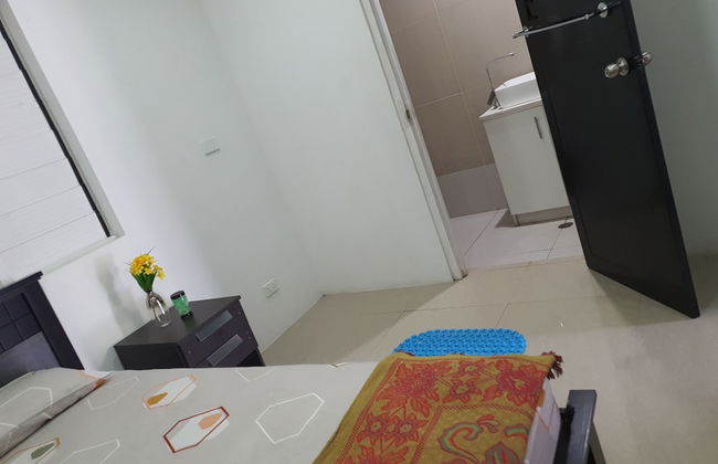 Master Bedroom with Shared Kitchen - Photo 9