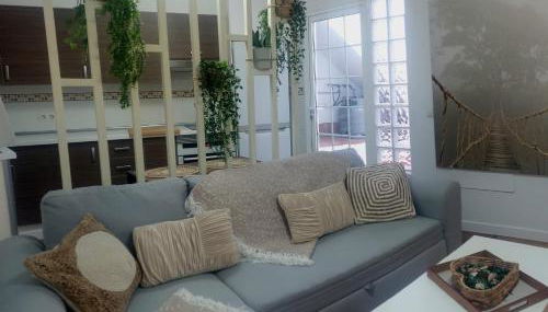 Agradable casa con terraza - Foto 2