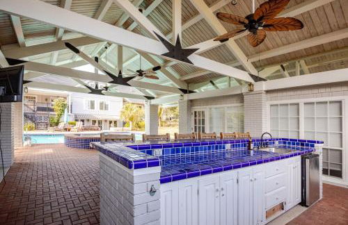 NEW Luxury Country Club Hot tub Gym Pool House Outdoor Kitchen EVENTS - Foto 11