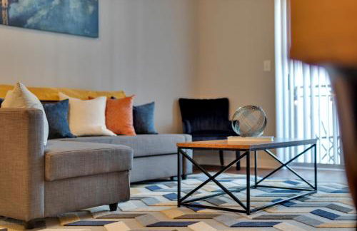 Midtown Escape Inman Park near Mercedes-Benz stadium- Free Parking - Foto 6