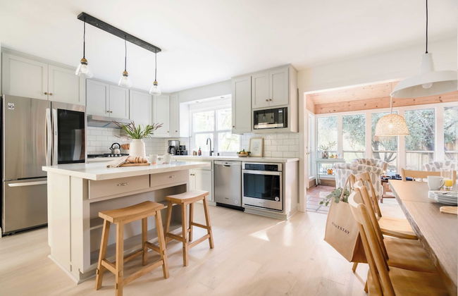 Clementine By Avantstay Bright Modern Retreat w/ Pool, Pool Table & Large Patio - Foto 7